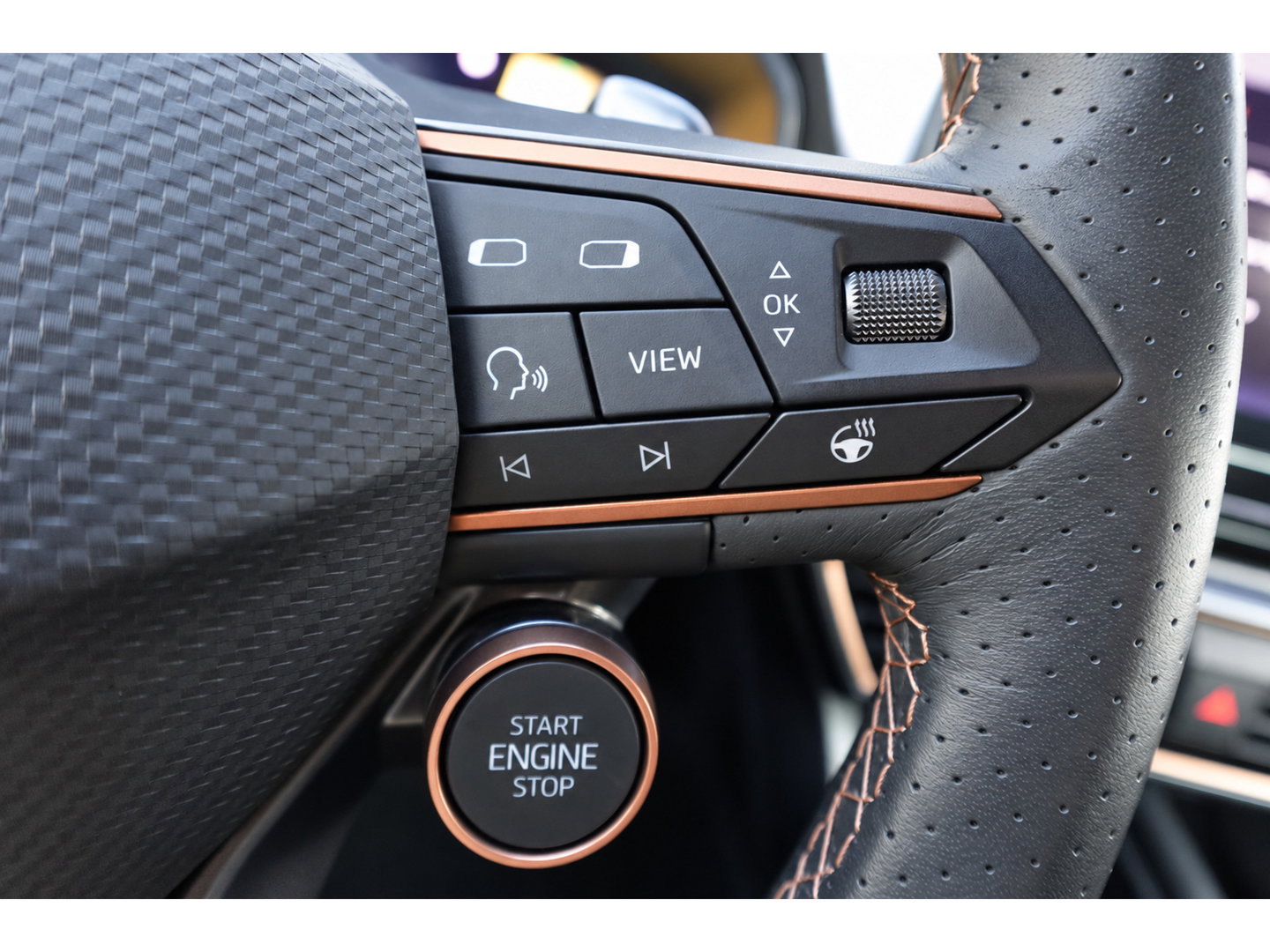 CUPRA Formentor 1.4 e-Hybrid VZ PANO KEYLESS 360 ACC VOL