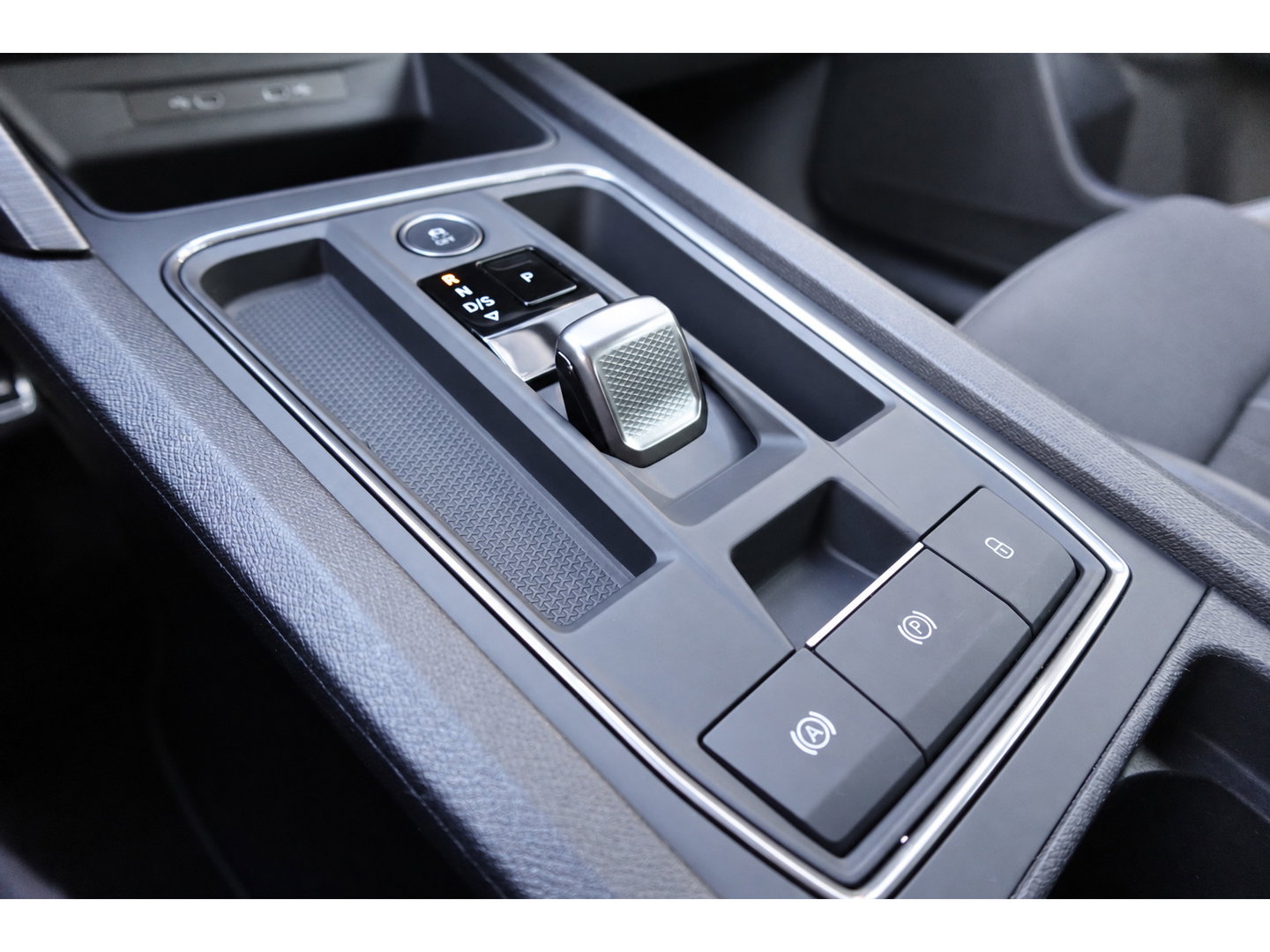 CUPRA Formentor 1.4 e-Hybrid VZ PANO KEYLESS 360 ACC VOL