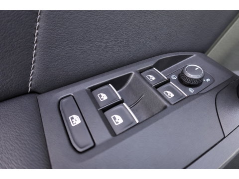 CUPRA Formentor 1.4 e-Hybrid VZ PANO KEYLESS 360 ACC VOL