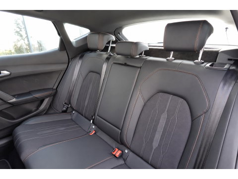 CUPRA Formentor 1.4 e-Hybrid VZ PANO KEYLESS 360 ACC VOL