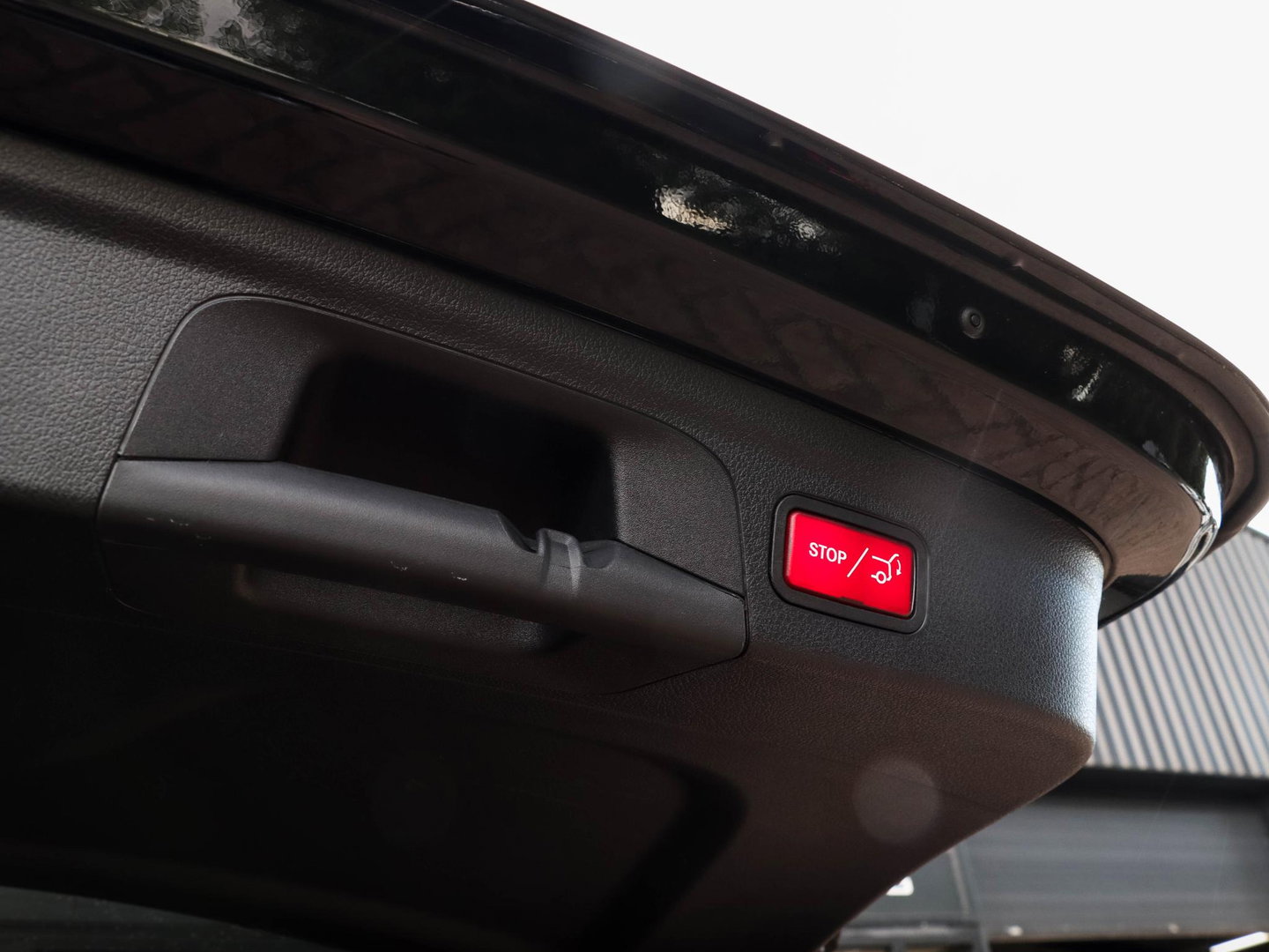 Mercedes-Benz GLE 350 e 4MATIC AMG Line Luchtvering Distronic 360 Cam Trekhaak BTW AUTO