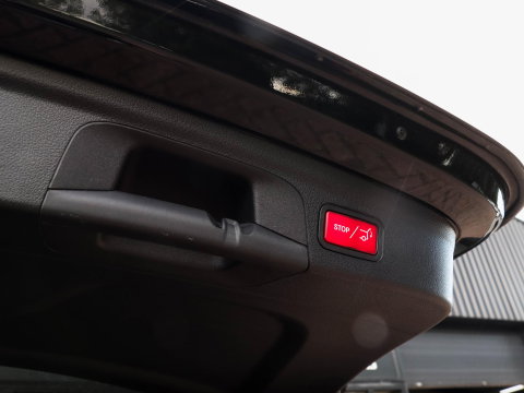 Mercedes-Benz GLE 350 e 4MATIC AMG Line Luchtvering Distronic 360 Cam Trekhaak BTW AUTO