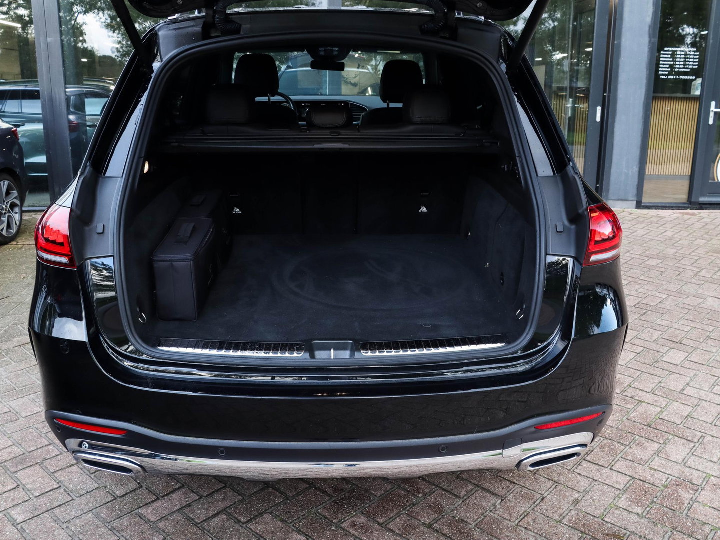 Mercedes-Benz GLE 350 e 4MATIC AMG Line Luchtvering Distronic 360 Cam Trekhaak BTW AUTO