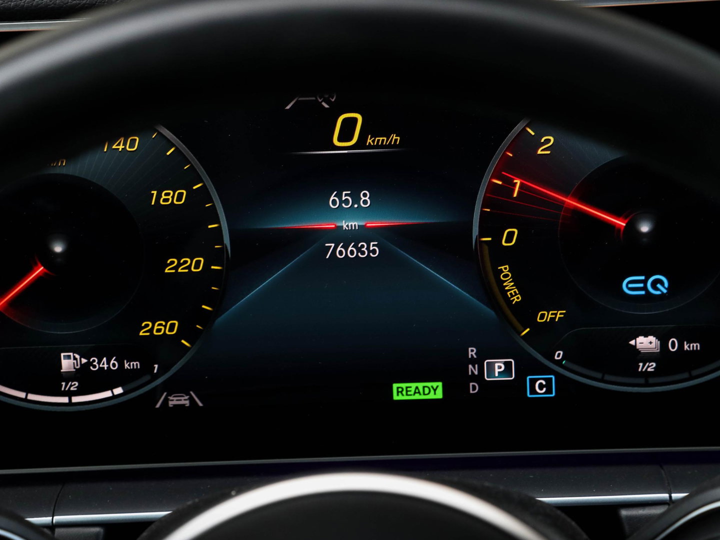Mercedes-Benz GLE 350 e 4MATIC AMG Line Luchtvering Distronic 360 Cam Trekhaak BTW AUTO
