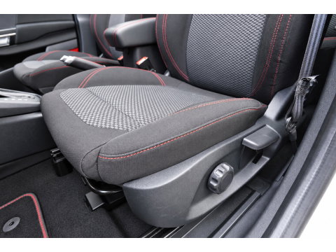 Ford Puma 1.0 EcoBoost Hybrid ST-Line PANO CAM CARPLAY