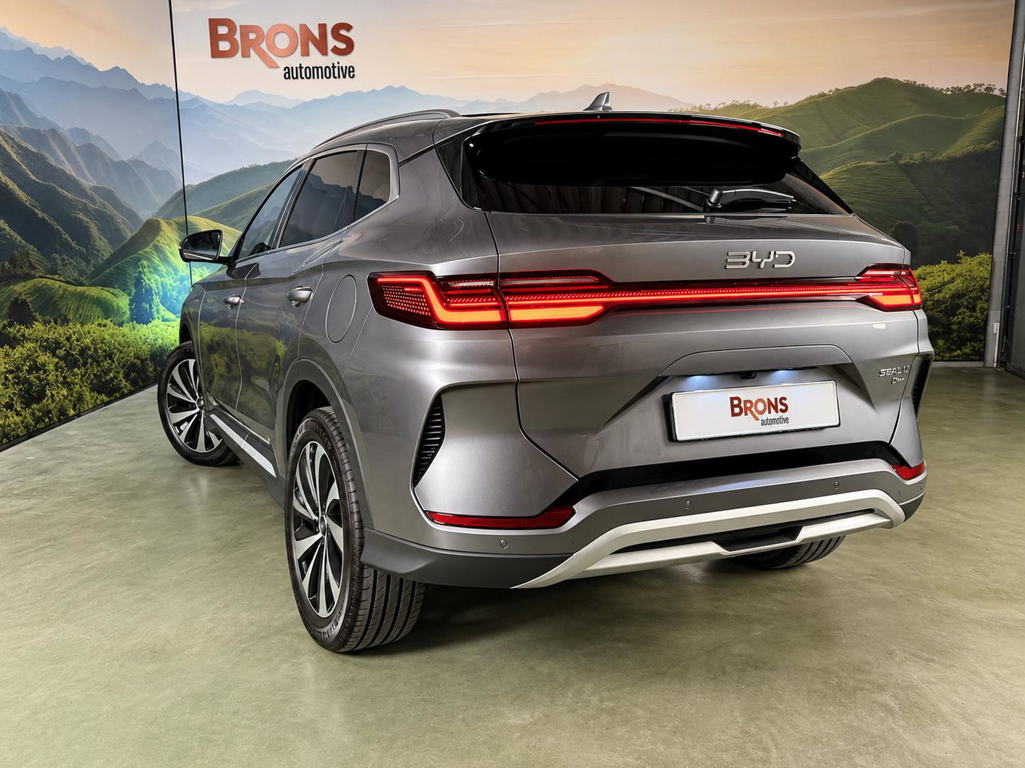 BYD SEAL U 1.5 DM-i FWD Boost