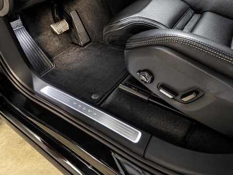 Volvo XC90 2.0 T8 Plug-in hybrid AWD Ultra Dark Exec. Ed.