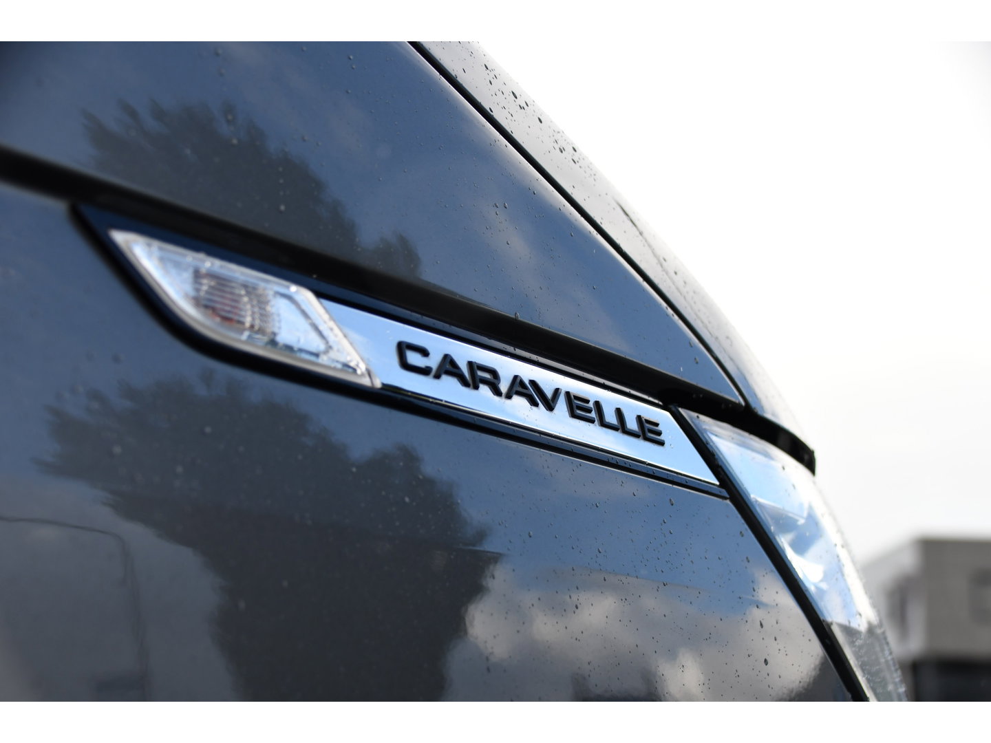 Volkswagen Transporter 2.0 TDI L2H1 30 DC Caravelle FULL OPTIONS! Adaptieve Cruise, Camera, Carplay, 2 x Schuifdeur, Leder, LED, 204pk, Automaat, Clima, Stoelverwarming, Uniek!