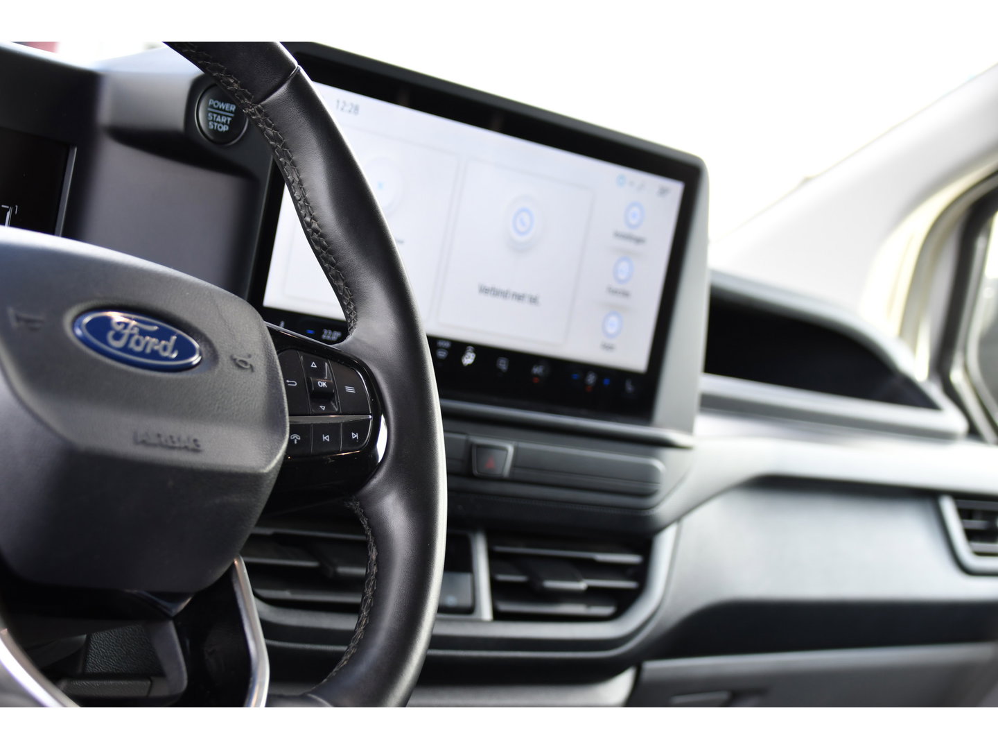 Ford Transit Custom 300 2.0 TDCI L1H1 PB Edition Virtual, Camera, Cruise, Carplay, 2 x Schuifdeur, Stuur verwarming, 136pk, Automaat, Stoelverwarming, Uniek!