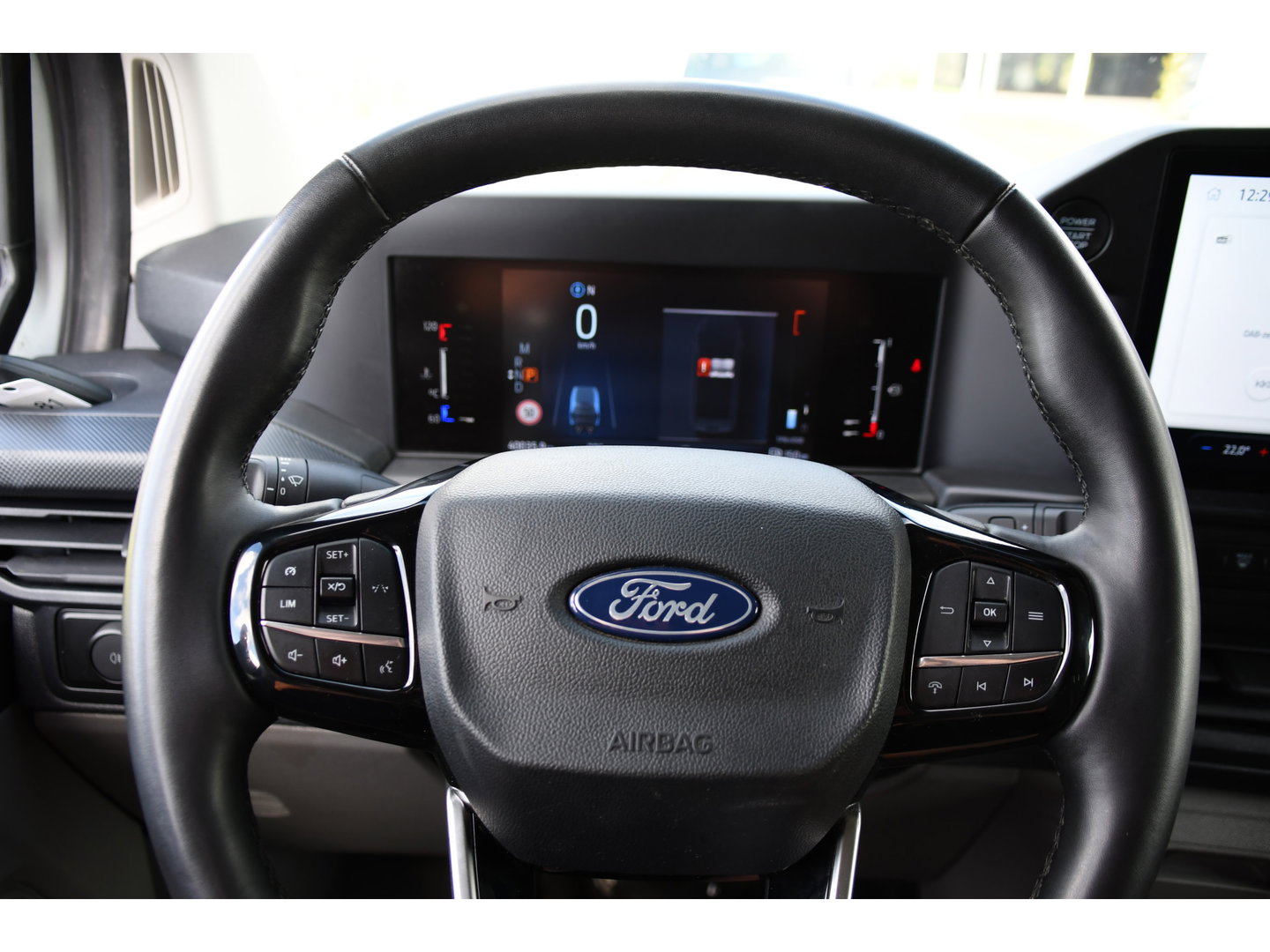 Ford Transit Custom 300 2.0 TDCI L1H1 PB Edition Virtual, Camera, Cruise, Carplay, 2 x Schuifdeur, Stuur verwarming, 136pk, Automaat, Stoelverwarming, Uniek!
