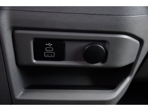 Ford Transit Custom 300 2.0 TDCI L1H1 PB Edition Virtual, Camera, Cruise, Carplay, 2 x Schuifdeur, Stuur verwarming, 136pk, Automaat, Stoelverwarming, Uniek!