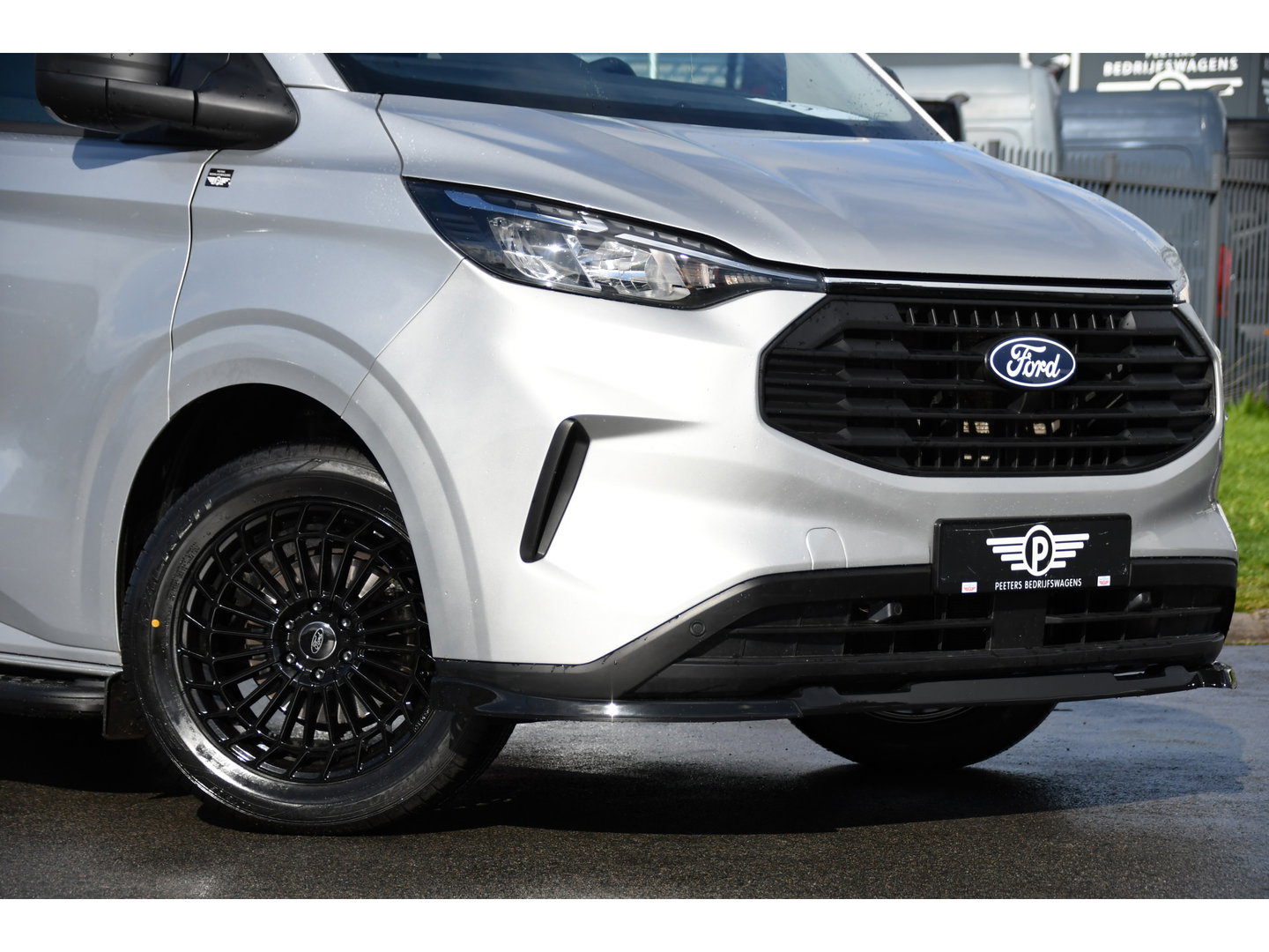 Ford Transit Custom 300 2.0 TDCI L1H1 PB Edition Virtual, Camera, Cruise, Carplay, 2 x Schuifdeur, Stuur verwarming, 136pk, Automaat, Stoelverwarming, Uniek!