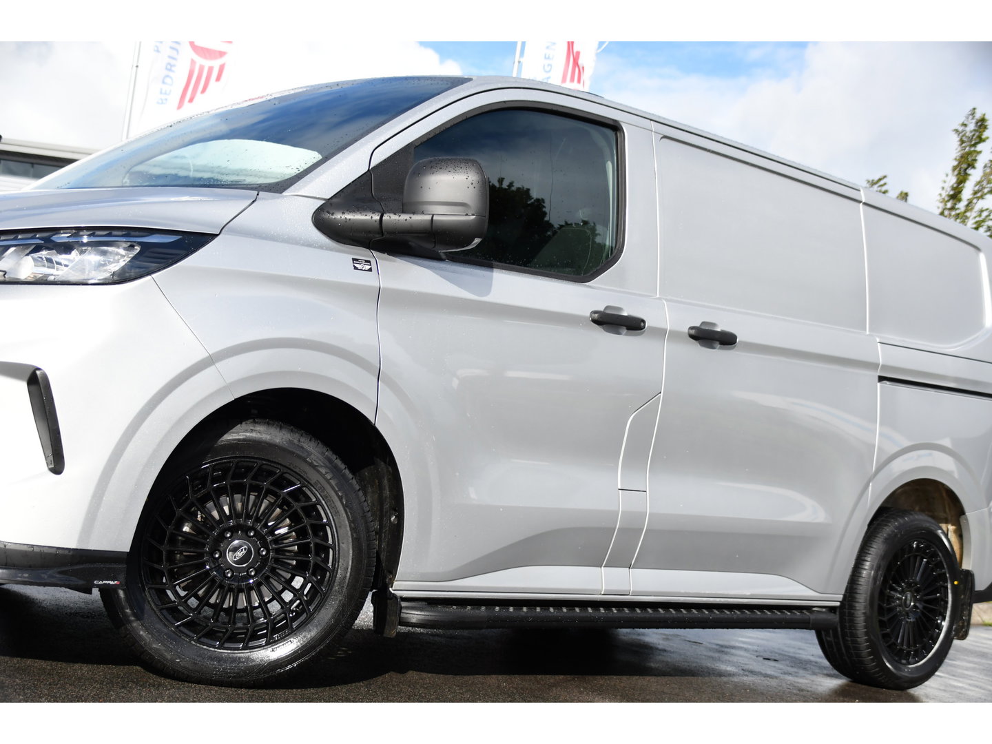 Ford Transit Custom 300 2.0 TDCI L1H1 PB Edition Virtual, Camera, Cruise, Carplay, 2 x Schuifdeur, Stuur verwarming, 136pk, Automaat, Stoelverwarming, Uniek!