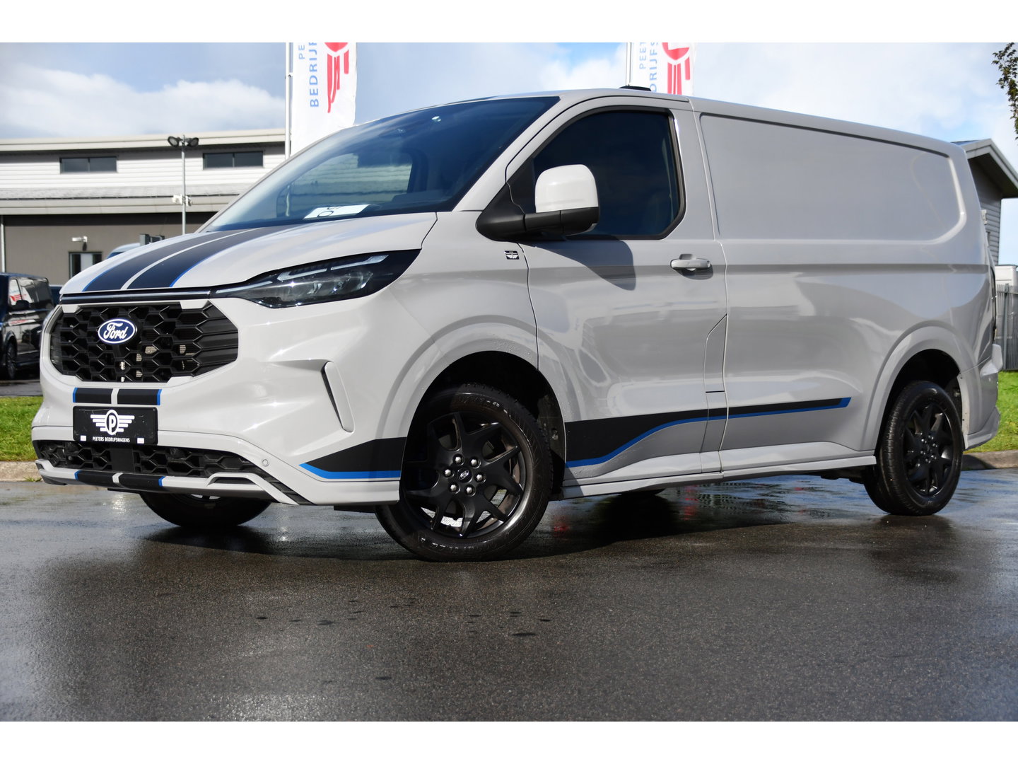 Ford Transit Custom 320 2.0 TDCI L1H1 Sport Virtual, Camera, Carplay, LED, Cruise, 170pk, Automaat, Stoelverwarming, Uniek!