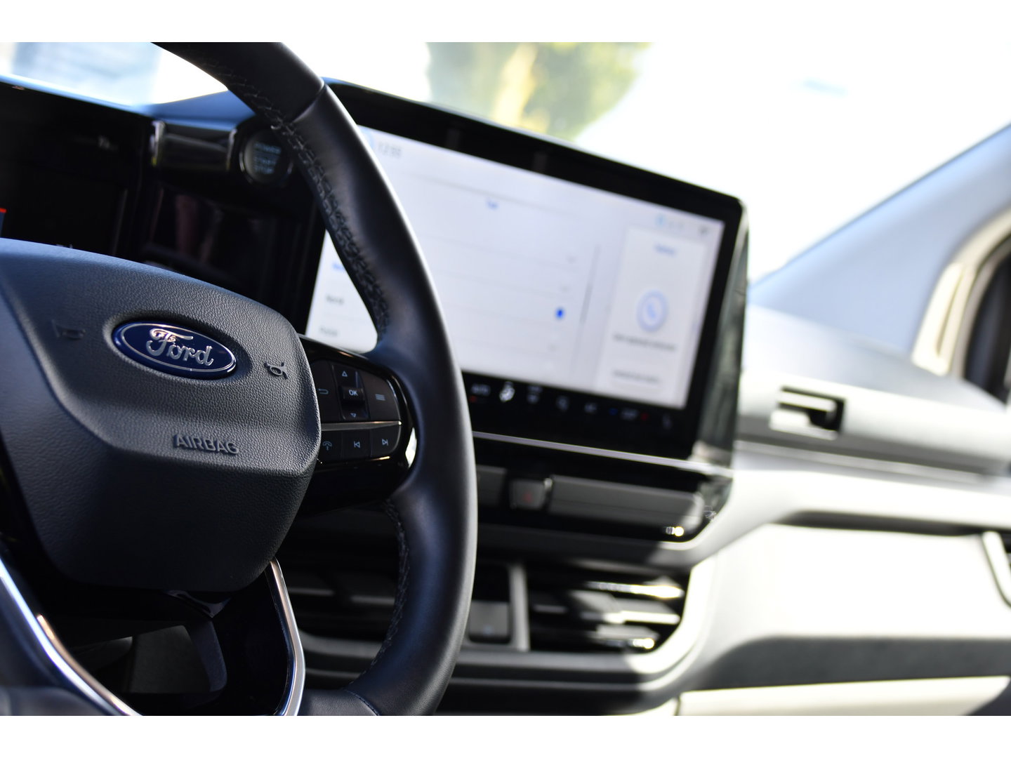 Ford Transit Custom 320 2.0 TDCI L1H1 Sport Virtual, Camera, Carplay, LED, Cruise, 170pk, Automaat, Stoelverwarming, Uniek!