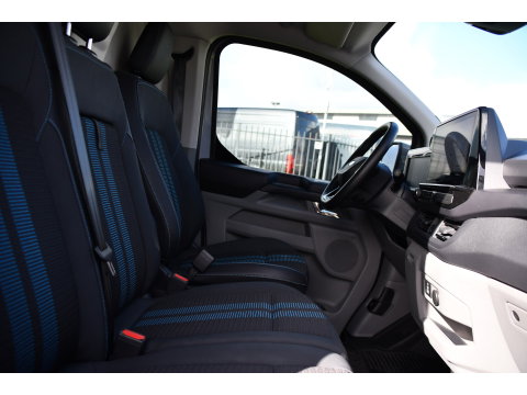 Ford Transit Custom 320 2.0 TDCI L1H1 Sport Virtual, Camera, Carplay, LED, Cruise, 170pk, Automaat, Stoelverwarming, Uniek!