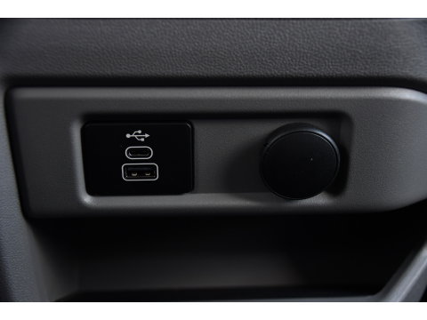 Ford Transit Custom 320 2.0 TDCI L1H1 Sport Virtual, Camera, Carplay, LED, Cruise, 170pk, Automaat, Stoelverwarming, Uniek!