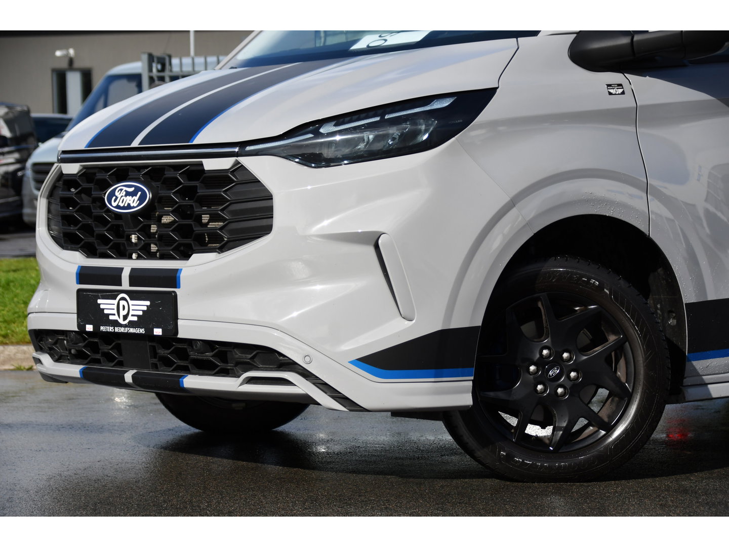 Ford Transit Custom 320 2.0 TDCI L1H1 Sport Virtual, Camera, Carplay, LED, Cruise, 170pk, Automaat, Stoelverwarming, Uniek!