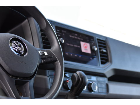 Volkswagen Crafter 35 2.0 TDI L3H3 PB Edition Camera, Cruise, Carplay, 140pk, Trekhaak, Carbolt, Automaat, Sensoren, Geveerde stoel, Uniek!
