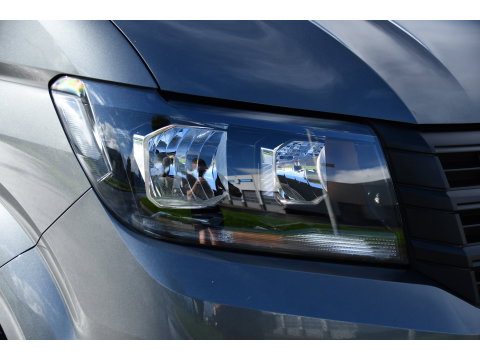 Volkswagen Crafter 35 2.0 TDI L3H3 PB Edition Camera, Cruise, Carplay, 140pk, Trekhaak, Carbolt, Automaat, Sensoren, Geveerde stoel, Uniek!