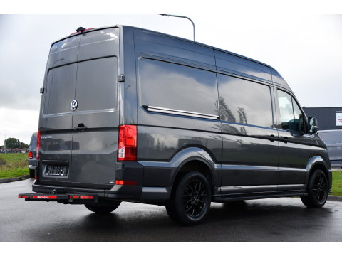 Volkswagen Crafter 35 2.0 TDI L3H3 PB Edition Camera, Cruise, Carplay, 140pk, Trekhaak, Carbolt, Automaat, Sensoren, Geveerde stoel, Uniek!