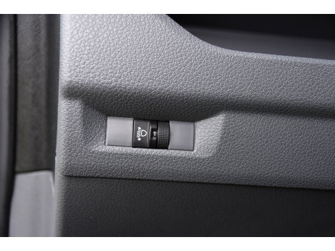 Peugeot Expert 226S 1.6 BlueHDI L2 PB Edition Carplay, Cruise, Sensoren, 115pk, Leder, Multimedia, Uniek!