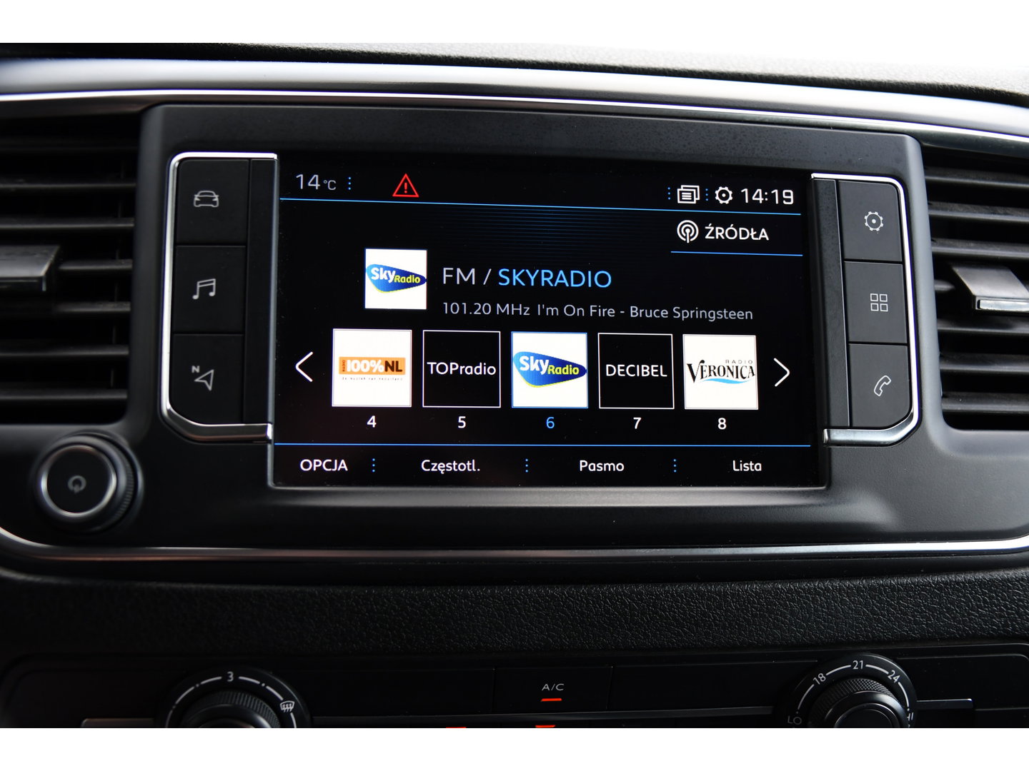 Peugeot Expert 226S 1.6 BlueHDI L2 PB Edition Carplay, Cruise, Sensoren, 115pk, Leder, Multimedia, Uniek!