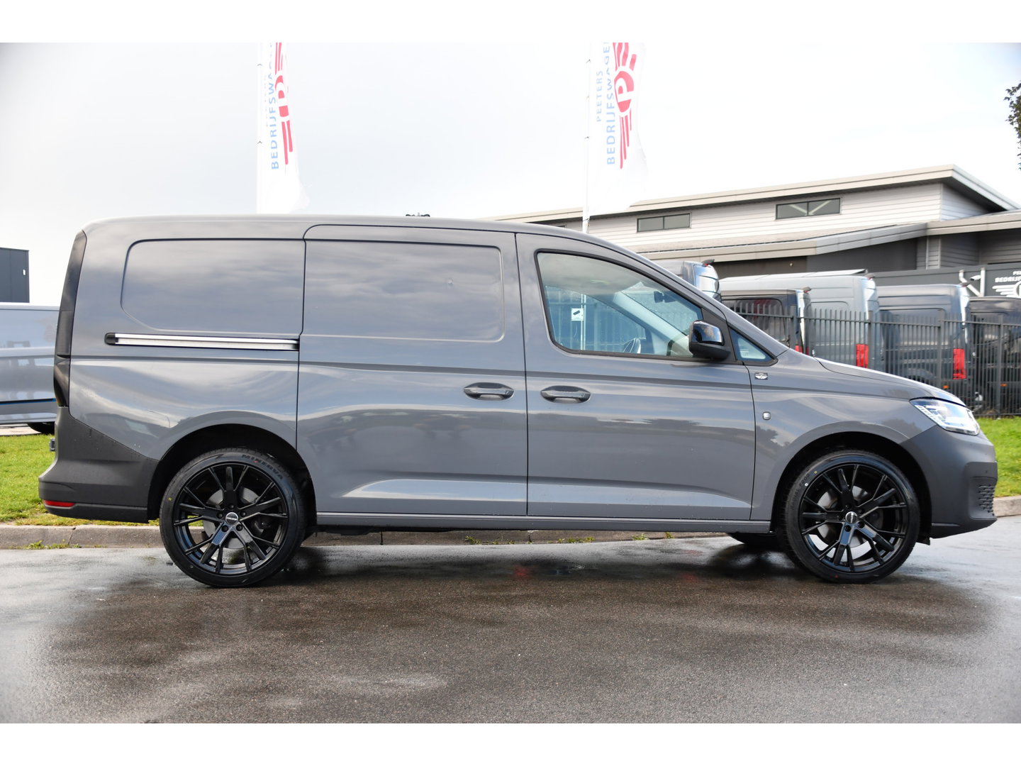 Volkswagen Caddy Cargo Maxi 2.0 TDI Exclusive Virtual, Adaptieve Cruise, Carplay, Stoelverwarming, 122pk, LED, 2 x Schuifdeur, NAVI, Sensoren, Automaat, Uniek!