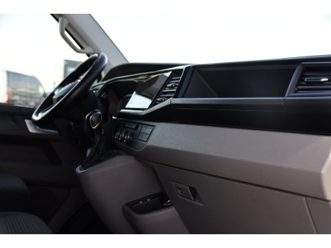 Volkswagen Transporter 2.0 TDI L2H1 32 DC Bulli 4Motion Virtual, Adaptieve Cruise, Carplay, LED, Stoelverwarming, 204pk, Trekhaak, Automaat, NAVI, Voorruit verwarming, Uniek! 4x4, 4matic
