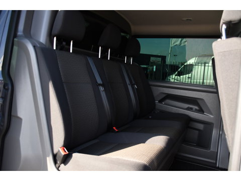 Volkswagen Transporter 2.0 TDI L2H1 32 DC Bulli 4Motion Virtual, Adaptieve Cruise, Carplay, LED, Stoelverwarming, 204pk, Trekhaak, Automaat, NAVI, Voorruit verwarming, Uniek! 4x4, 4matic