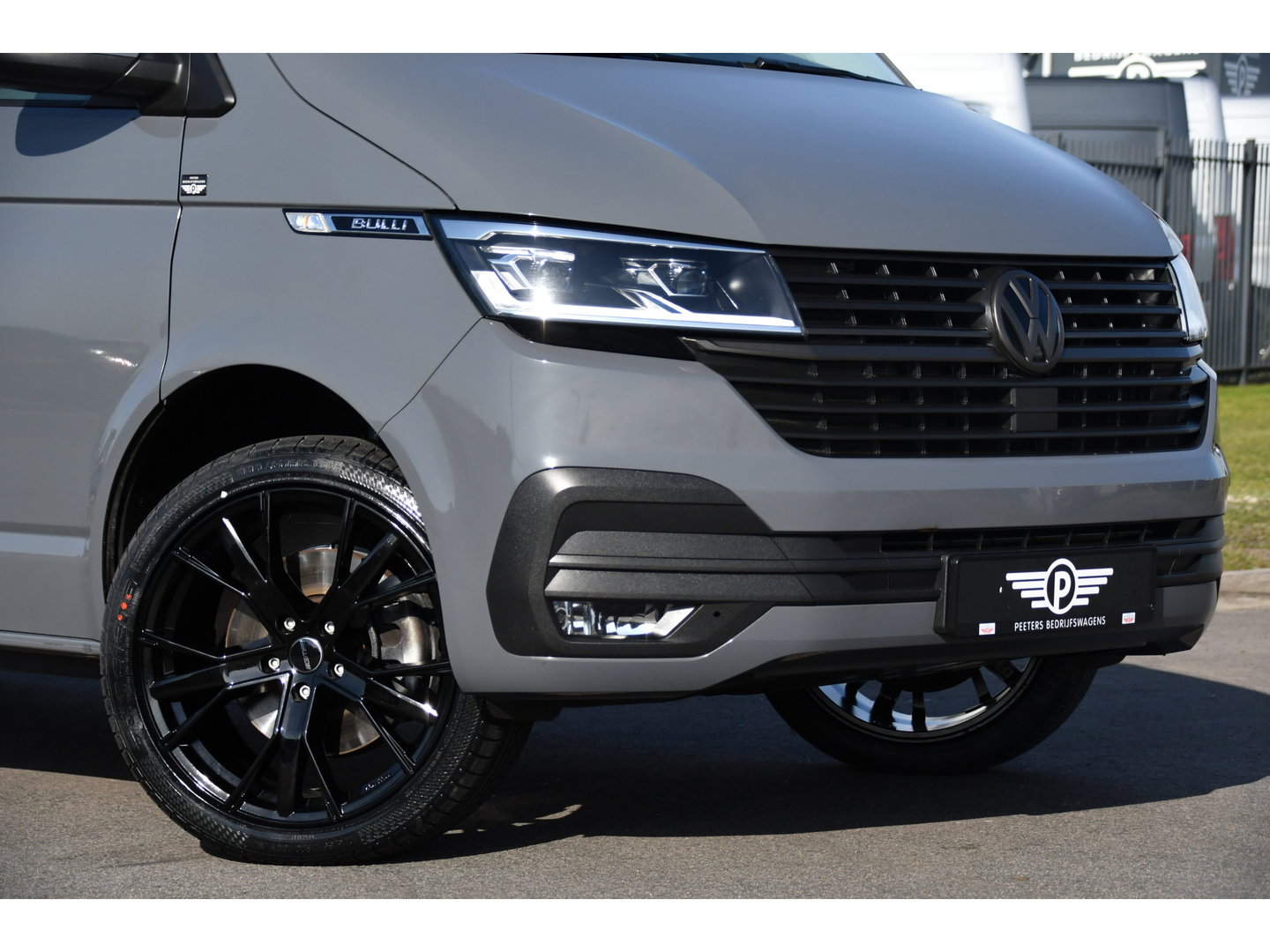 Volkswagen Transporter 2.0 TDI L2H1 32 DC Bulli 4Motion Virtual, Adaptieve Cruise, Carplay, LED, Stoelverwarming, 204pk, Trekhaak, Automaat, NAVI, Voorruit verwarming, Uniek! 4x4, 4matic