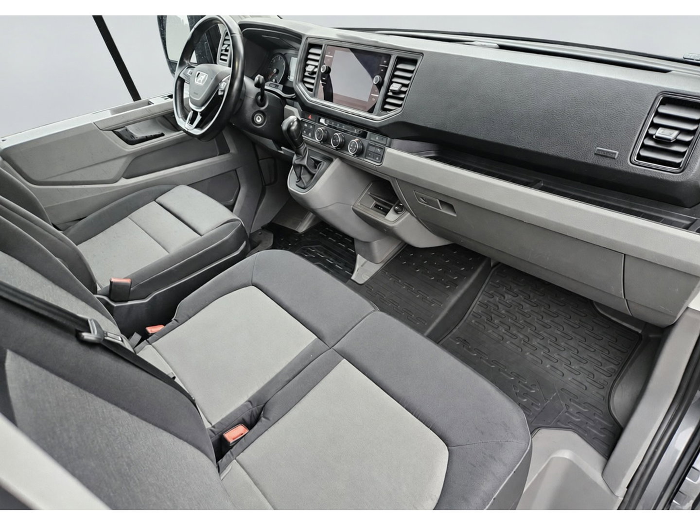 MAN TGE 3.180 35 2.0 L3H2 4x4 PB Edition Full Options! Camera, Cruise, Carplay, LED, Trekhaak, Stoelverwarming, Stuurverwarming, 177pk, Automaat, Uniek!