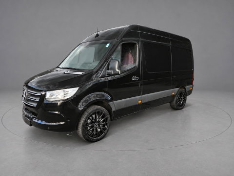 Mercedes-Benz Sprinter 314 2.2 CDI L2H2 RWD Black Edition Camera, Carplay, Sensoren, 143pk, Automaat, Trekhaak, 7'' Mbux, Uniek!