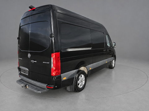 Mercedes-Benz Sprinter 314 2.2 CDI L2H2 RWD Black Edition Camera, Carplay, Sensoren, 143pk, Automaat, Trekhaak, 7'' Mbux, Uniek!