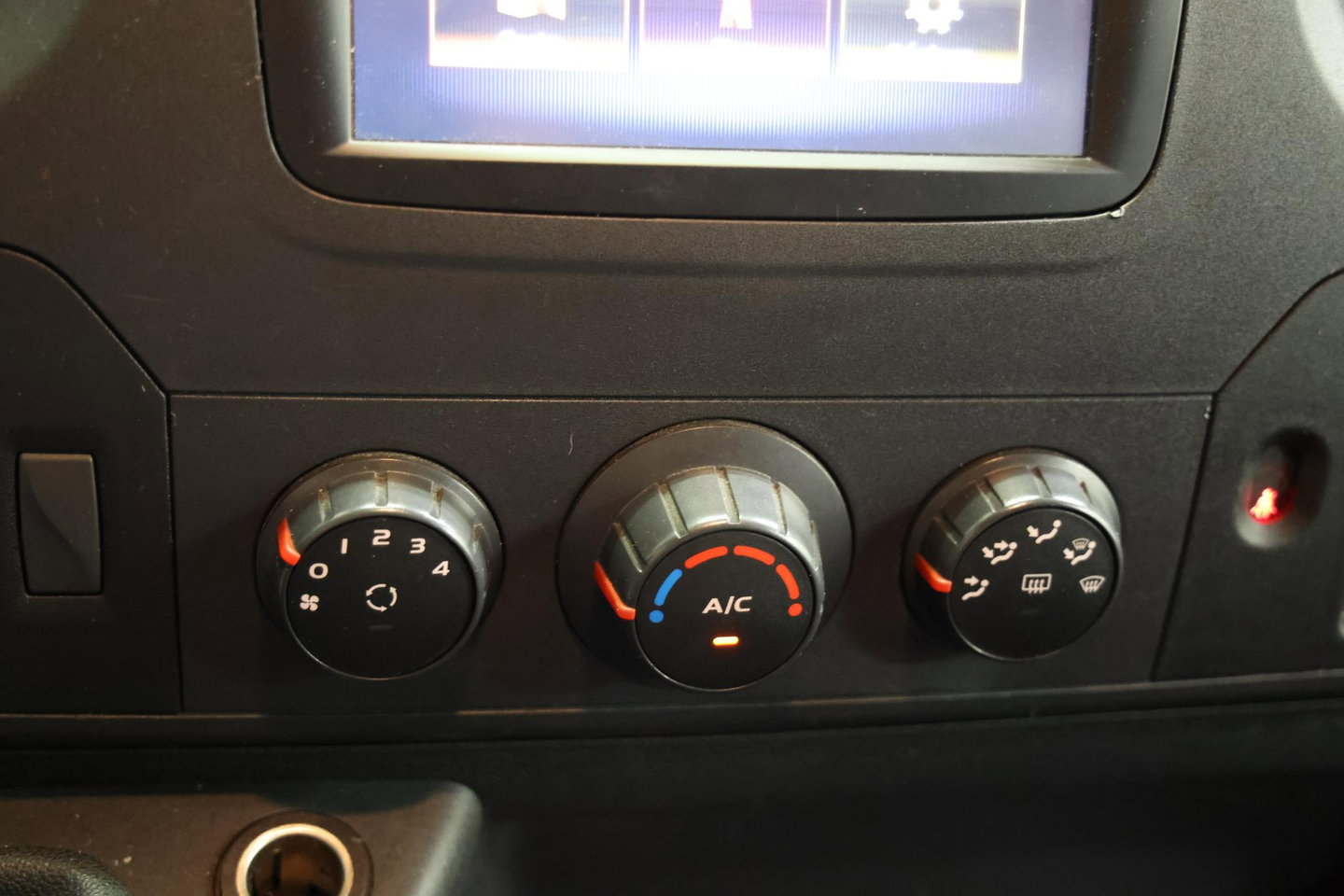 Renault Master 2.3 dCi 130 AUTOHOOGWERKER KLUBB K26