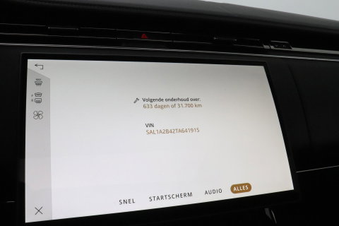 Land Rover Range Rover Sport P460e Dynamic HSE | 23 Inch | Meridian 3D Surround | ClearSight | Koelbox | Trekhaak | Massage+Ventilatie