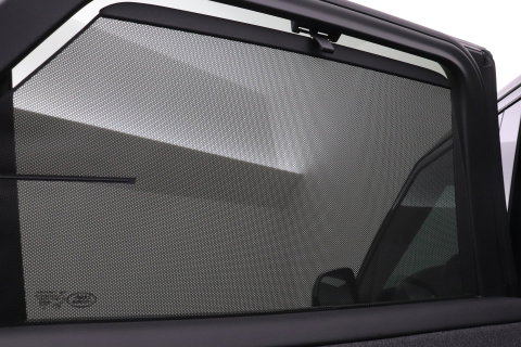 Land Rover Range Rover Sport P460e Dynamic HSE | 23 Inch | Meridian 3D Surround | ClearSight | Koelbox | Trekhaak | Massage+Ventilatie