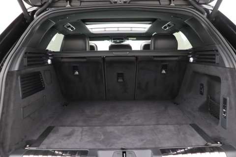Land Rover Range Rover Sport P460e Dynamic HSE | 23 Inch | Meridian 3D Surround | ClearSight | Koelbox | Trekhaak | Massage+Ventilatie