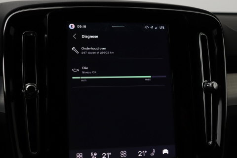 Volvo XC40 2.0 B3 Plus Black Edition | Harman/Kardon | Pilot Assist | Camera | BLIS | Memory | Stoel+Stuurverwarming | Keyless | ACC | 20 Inch