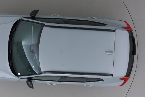 Volvo XC40 2.0 B3 Plus Black Edition | Harman/Kardon | Pilot Assist | Camera | BLIS | Memory | Stoel+Stuurverwarming | Keyless | ACC | 20 Inch