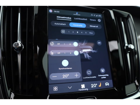 Volvo V90 2.0 T8 Plug-in hybrid AWD Plus Dark Long range | Pano-dak | Trekhaak | H&K Audio | Camera |