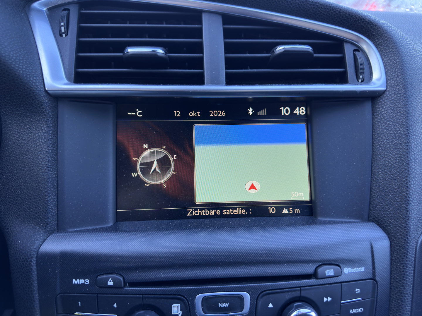 Citroën DS4 1.6 BlueHDi Business *LEATHER-FABRIC | MASSAGE-SPORTSEATS | DENON-AUDIO | NAVI-FULLMAP | BLINDSPOT | PRIVACY-GLASS | ECC | PDC | CRUISE | TOWBAR | 17''ALU*