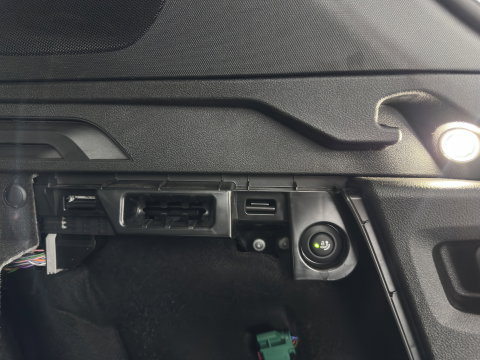 BMW iX3 High Executive 80 kWh [3-Fase-11kW] {SoH-100%} (INCL-BTW) Aut. *PANO | LEATHER | HARMAN/KARDON | ADAPTIVE-CRUISE | FULL-LED | BLINDSPOT | MEMORY-PACK | DIGI-COCKPIT | HEATED-SPORTSEATS | KEYLESS | CAMERA | DAB+ | TOWBAR | HEAD-UP | 20''AL
