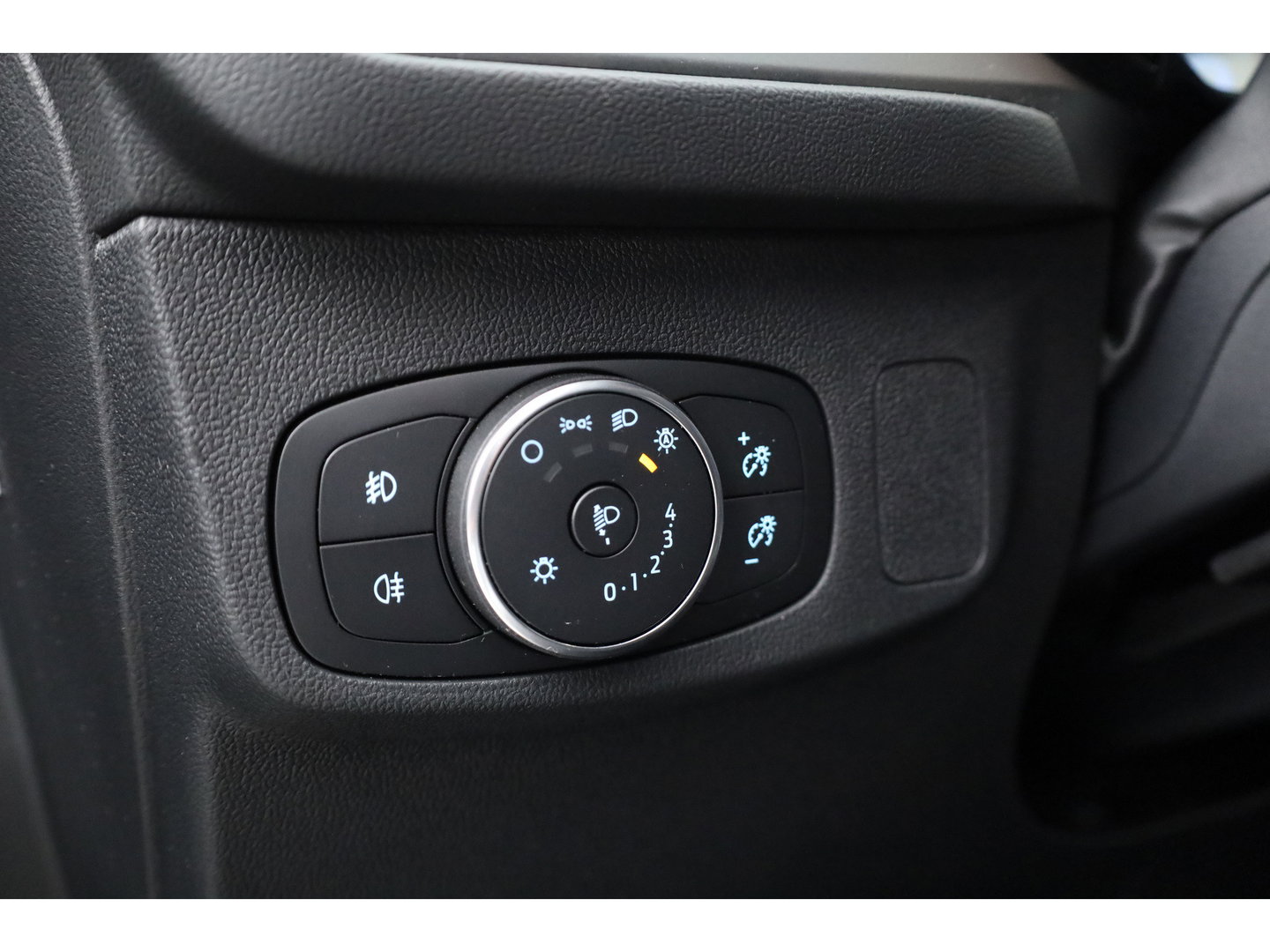 Ford FOCUS Wagon 1.0 EcoBoost Hybrid ST Line X | Rijklaar! | Adapt. Cruise | B&O | Camera | Stoel- Stuurverw. | Keyless | Apple CarPlay