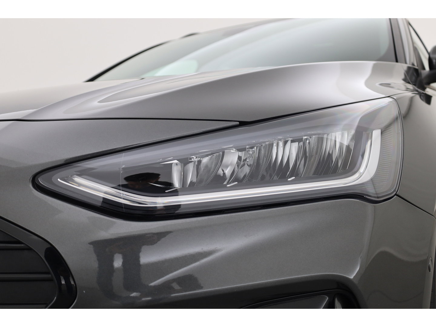 Ford FOCUS Wagon 1.0 EcoBoost Hybrid ST Line X | Rijklaar! | Adapt. Cruise | B&O | Camera | Stoel- Stuurverw. | Keyless | Apple CarPlay