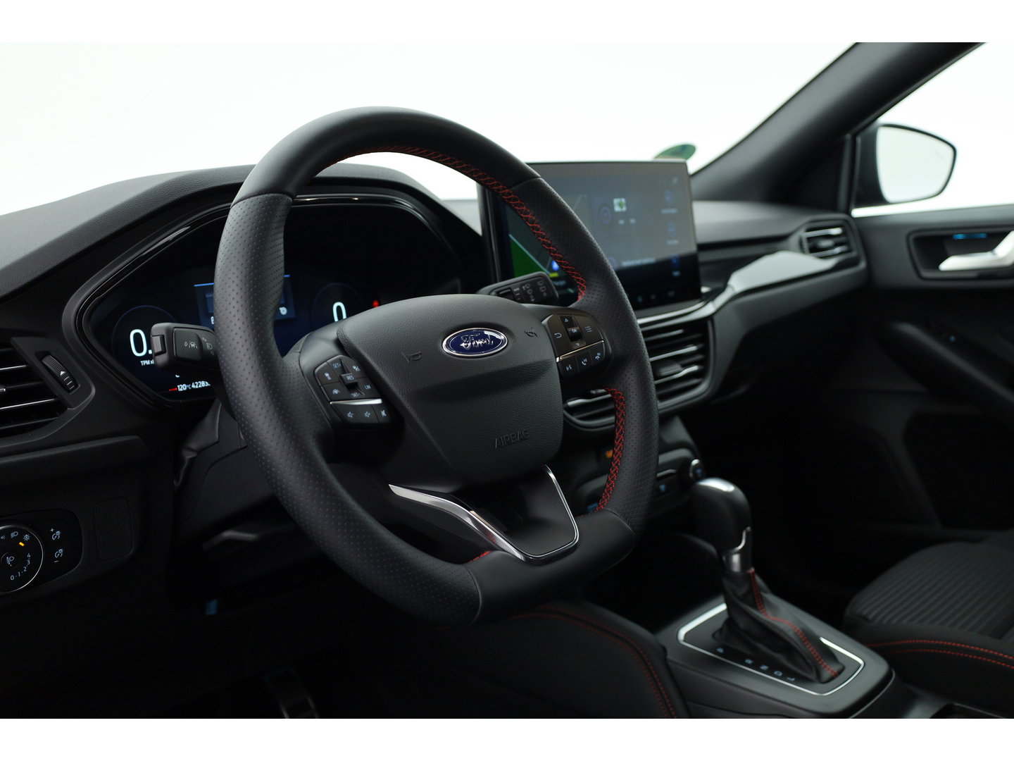 Ford FOCUS Wagon 1.0 EcoBoost Hybrid ST Line X | Rijklaar! | Adapt. Cruise | B&O | Camera | Stoel- Stuurverw. | Keyless | Apple CarPlay