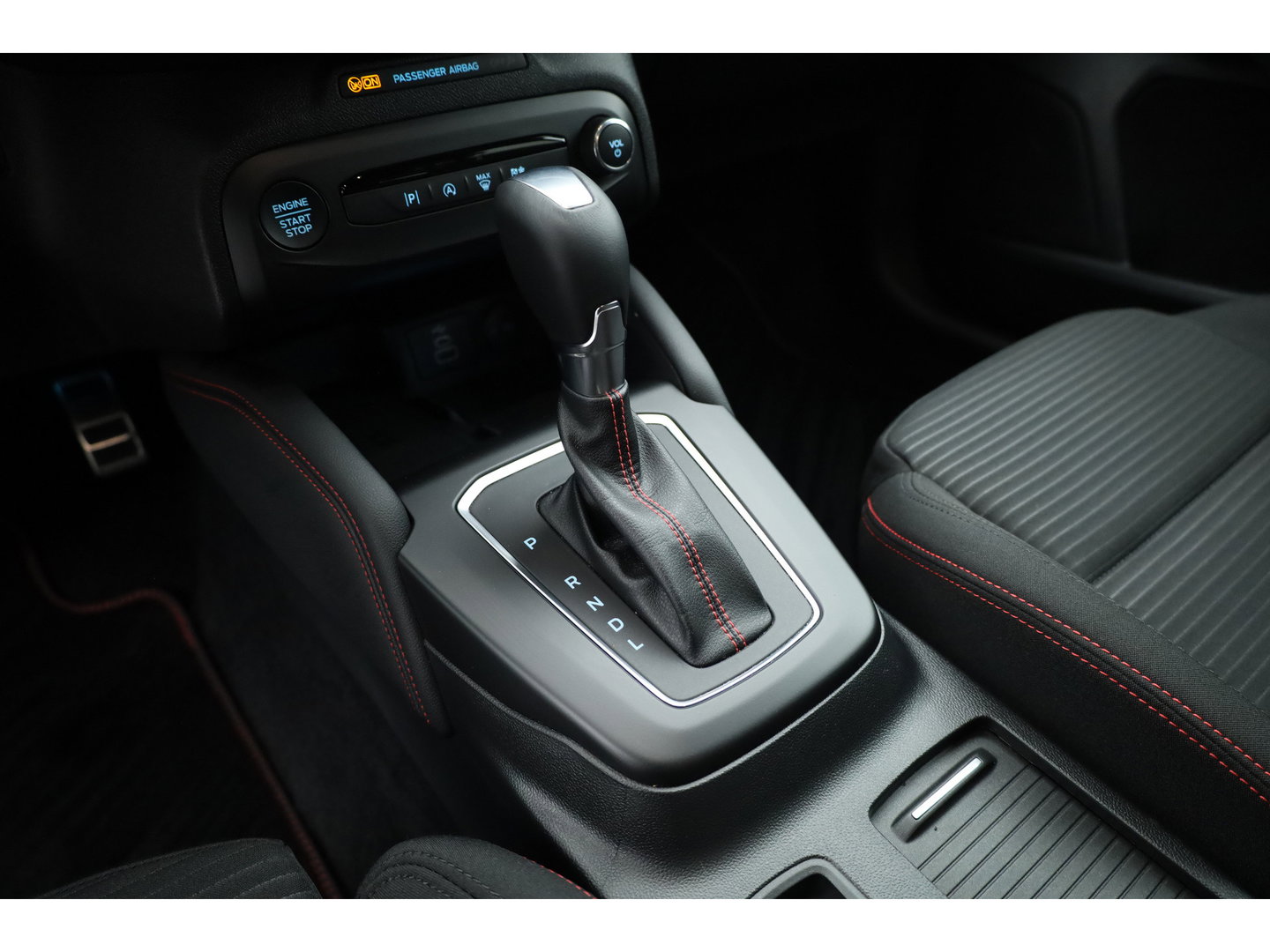 Ford FOCUS Wagon 1.0 EcoBoost Hybrid ST Line X | Rijklaar! | Adapt. Cruise | B&O | Camera | Stoel- Stuurverw. | Keyless | Apple CarPlay
