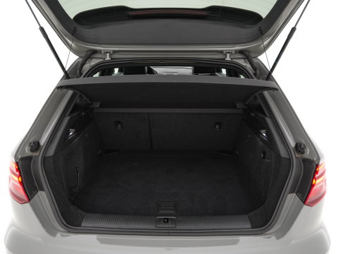 Audi A3 Sportback 35 TFSI S-Line Edition MHEV Aut. *PANO | LEATHER-FABRIC | LED-LIGHTS | DIGI-COCKPIT | NAVI-FULLMAP | HEATED-SPORTSEATS | PRIVACY-GLASS | ECC | PDC | CRUISE | 18''ALU*