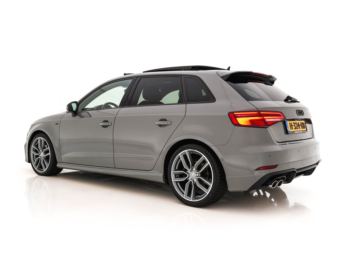 Audi A3 Sportback 35 TFSI S-Line Edition MHEV Aut. *PANO | LEATHER-FABRIC | LED-LIGHTS | DIGI-COCKPIT | NAVI-FULLMAP | HEATED-SPORTSEATS | PRIVACY-GLASS | ECC | PDC | CRUISE | 18''ALU*