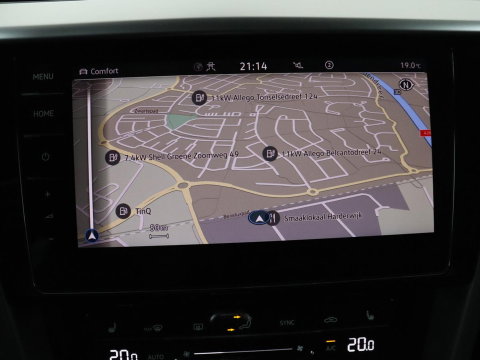Volkswagen Arteon Shooting Brake 1.4 TSI eHybrid R-Line Busin | SOH 90,4% | Leder/alcantara | Panoramadak | Adaptive cruise | Trekhaak | Head-up | Dodehoek detectie | 360 camera | Park assist | Carplay